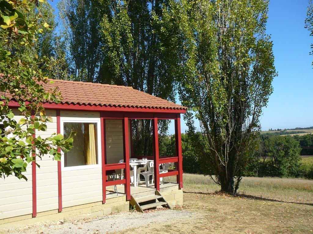 Les Chalets Des Mousquetaires Mirepoix  Dış mekan fotoğraf