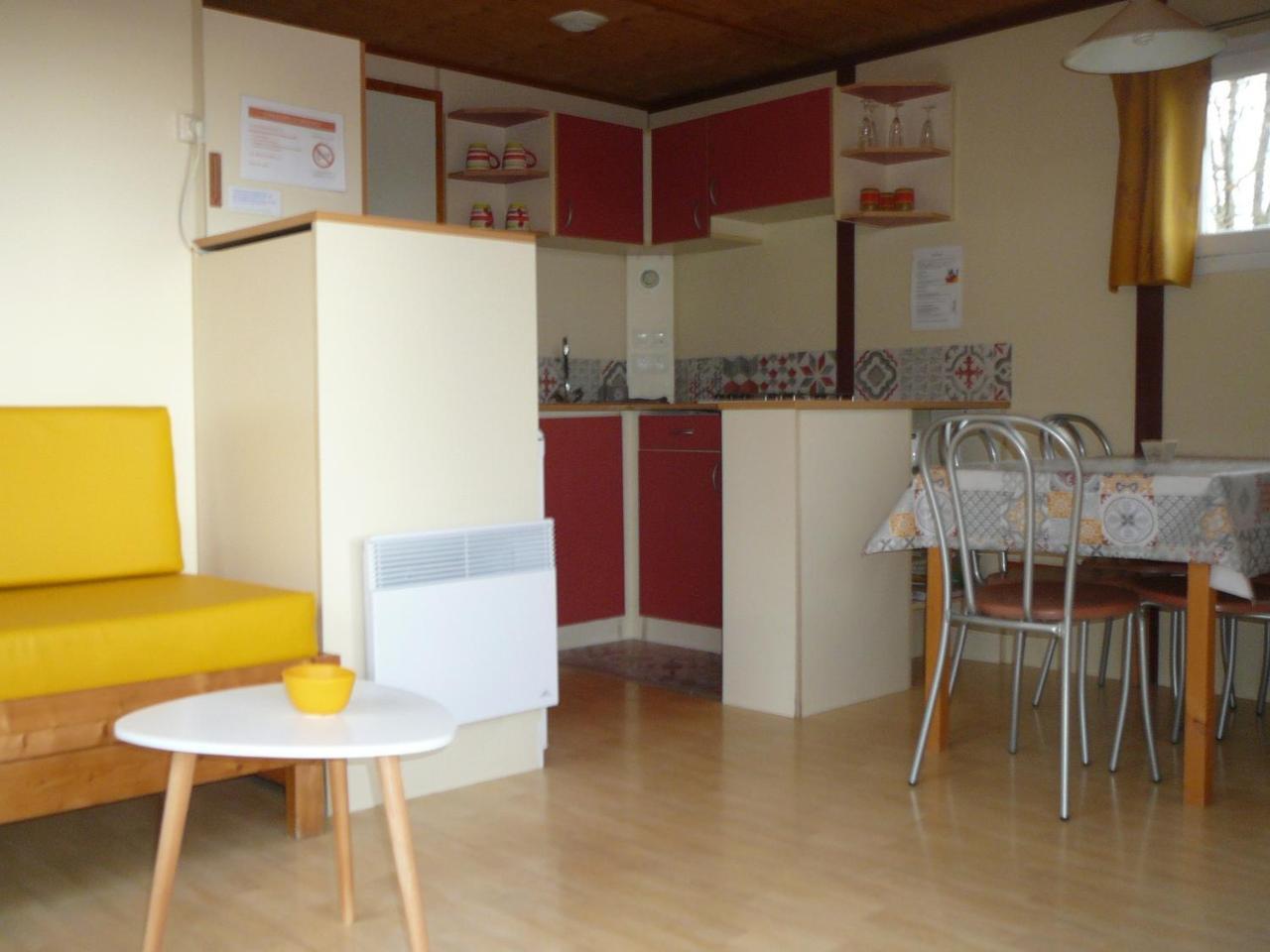Les Chalets Des Mousquetaires Mirepoix  Dış mekan fotoğraf